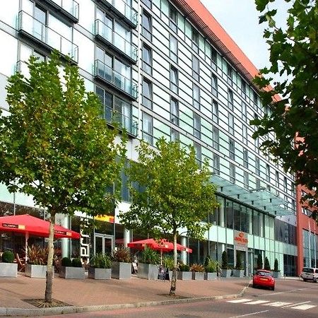 Hotel Crowne Plaza Docklands-Excel London Exterior foto